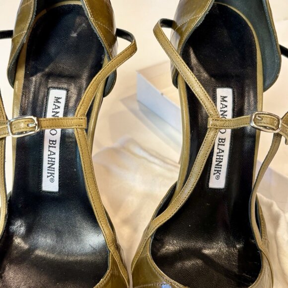 Manolo Blahnik Green “Snakeskin” Heels - Picture 4 of 13